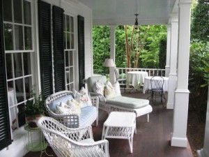 Hob Knob Inn front porch - Edgartown, Martha's Vineyard, Cape Cod, Massachusetts, USA Hob Knob Inn front porch in Edgartown, Martha's Vineyard, Cape Cod, Massachusetts, USA