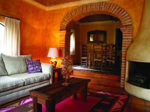 Guest suite at La Puertecita boutique hotel - San Miguel de Allende, Guanajuato, Mexico Guest suite at La Puertecita boutique hotel in San Miguel de Allende, Guanajuato, Mexico