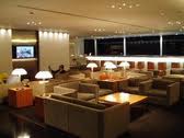 Cathay Pacific Business Class Lounge - Hong Kong Cathay Pacific Business Class Lounge - Hong Kong