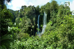 bali-omunity-sudaji-waterfalls